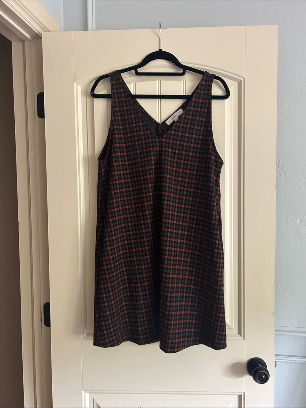 LOFT Plaid V-Neck Sleeveless Knee Length Dress in Navy and Brown